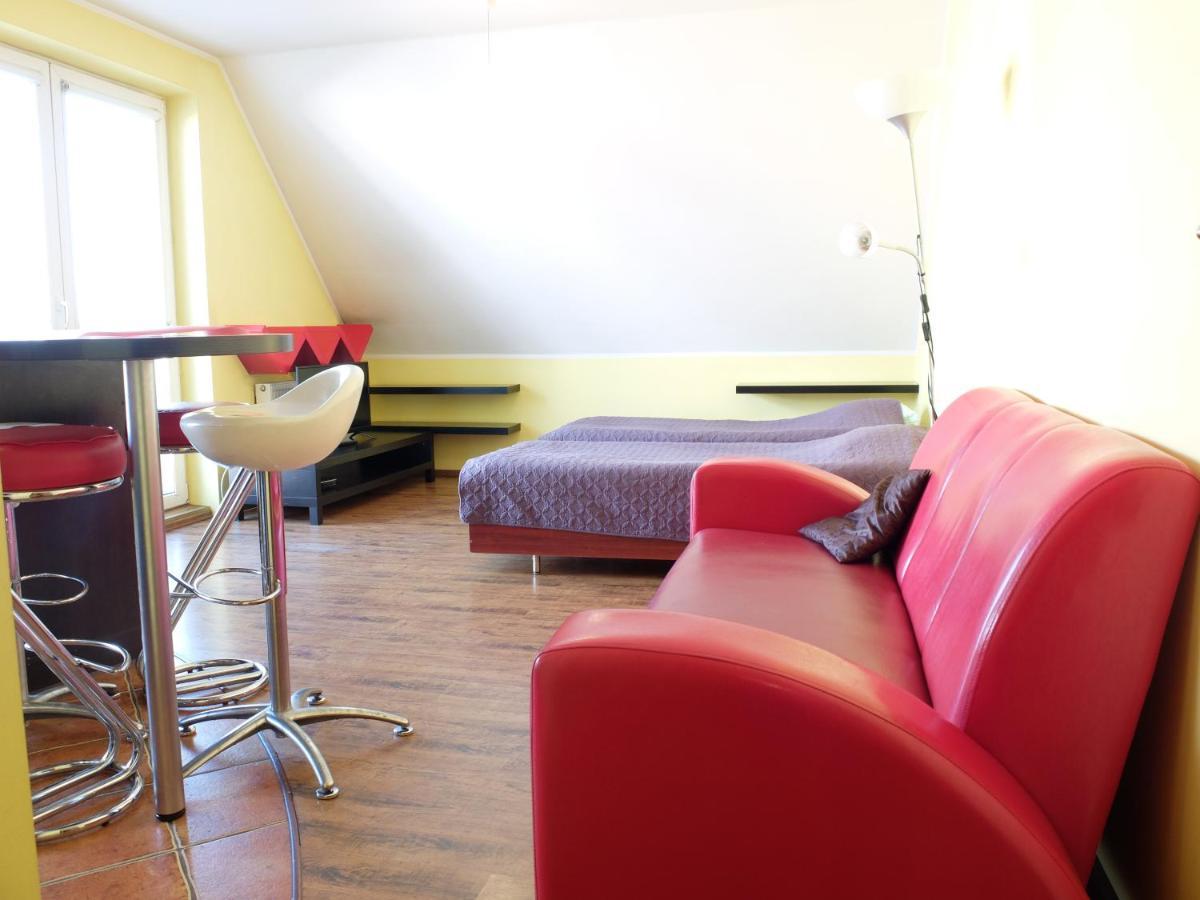 Red Apartment *